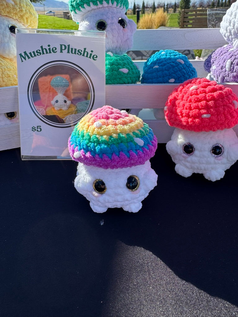 Fidget Mushie Boi