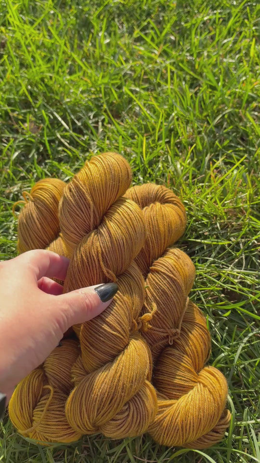 Honeyed Oak